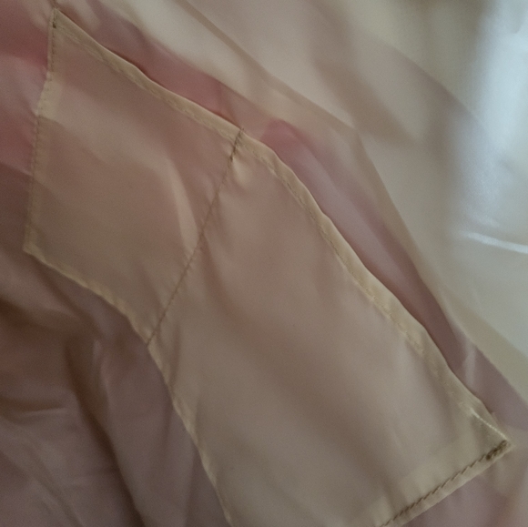 Elizabeth Arden Big Tote - Picture 7 of 7